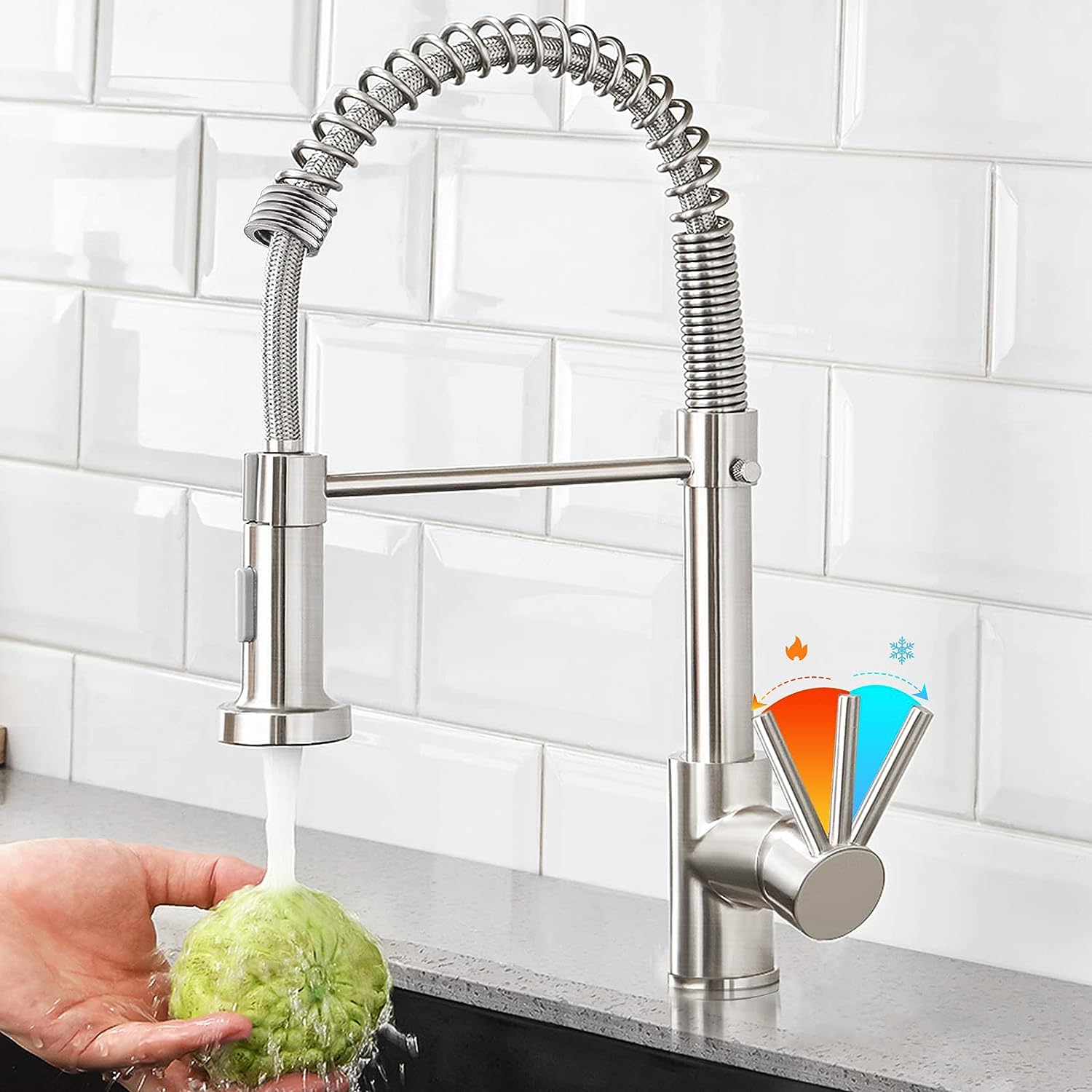 Single-Hole Spring Kitchen Faucet With Pull-Down Sprayer