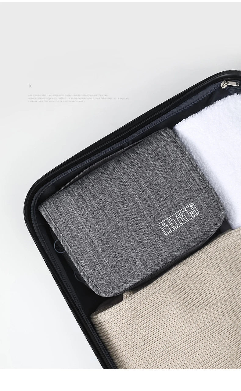 Men's Hanging Toiletry Bag