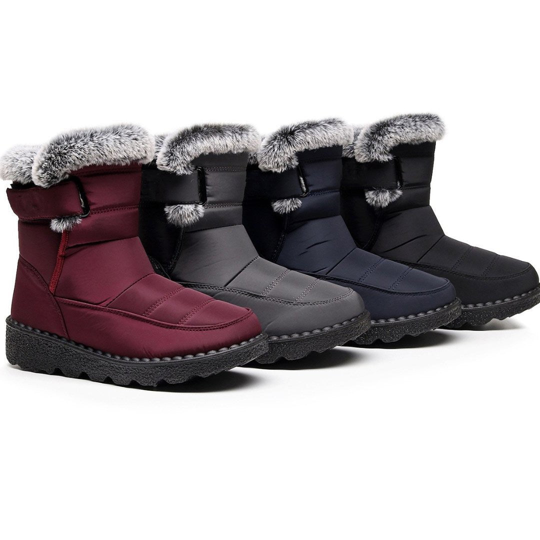 Women’s Waterproof Heeled Snow Boot