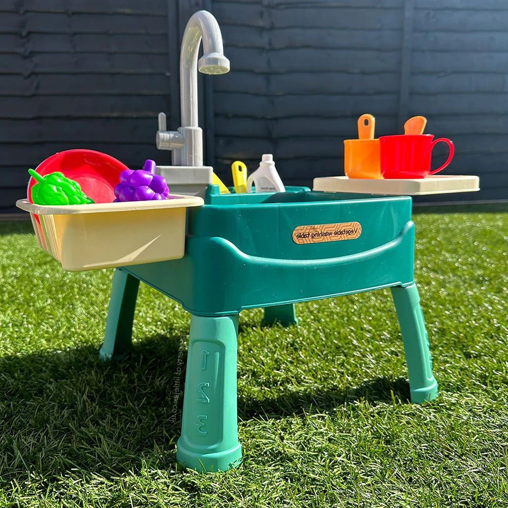 Children's Indoor/Outdoor Standing Sink