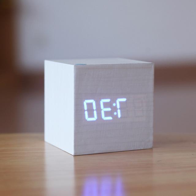 Modern Digital Wood Clock